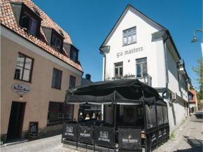  Three-Bedroom Apartment in Visby  Висбю